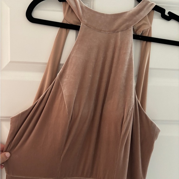 Revelry Tori Dress in Champagne size 8 - Picture 4 of 5